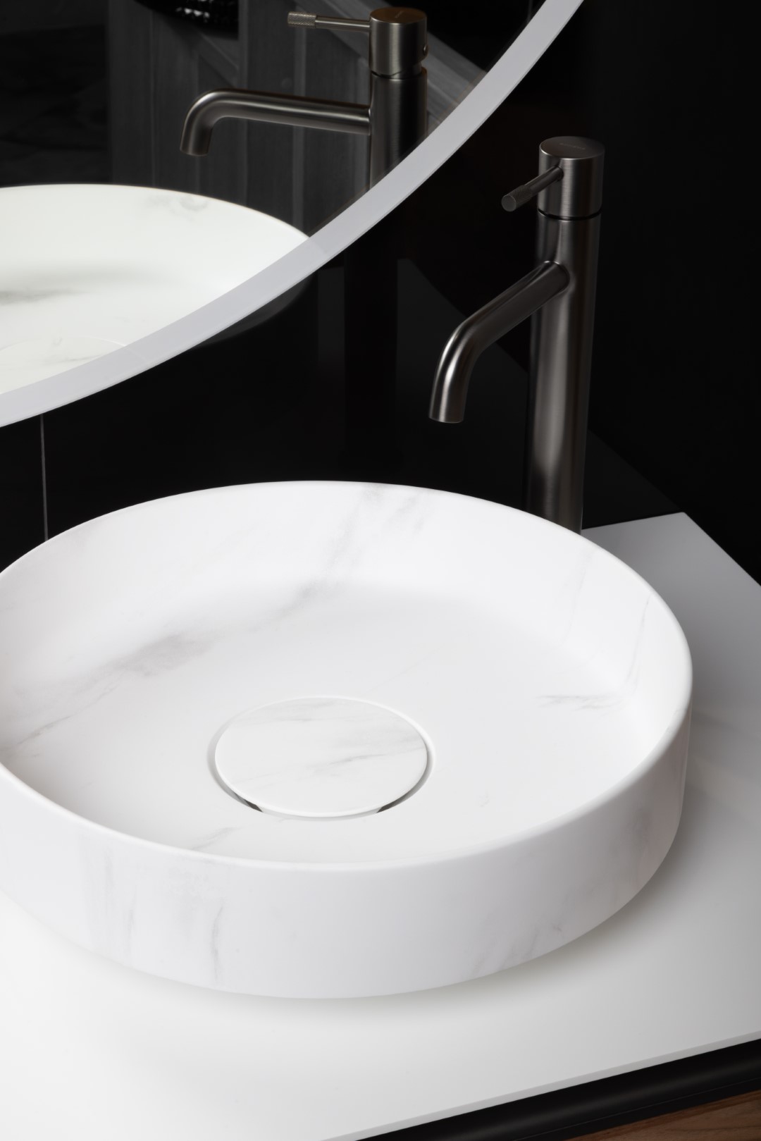 Раковина накладная SOLE Corian 400*130 Calacatta