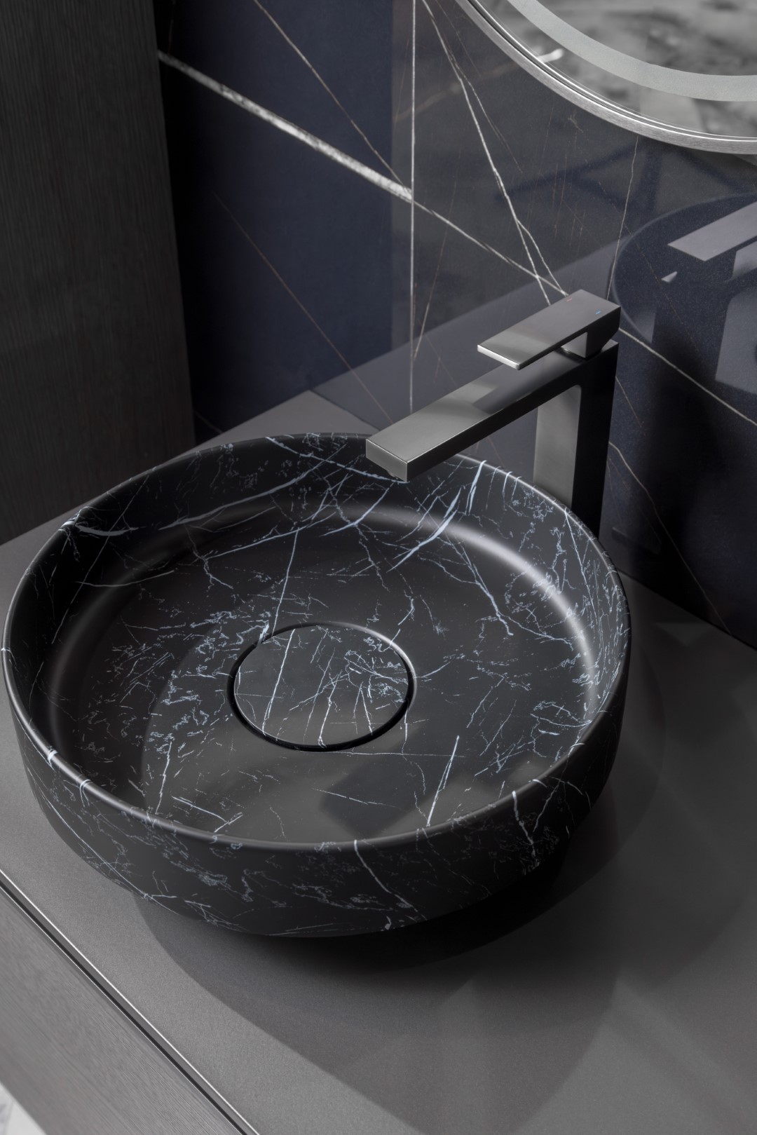 Раковина накладная SOLE Corian 400*130 Nero Marquina