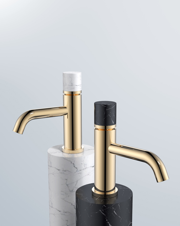 Смеситель STICK для умыв. низ. BLACK TOUCH GOLD_Комплект