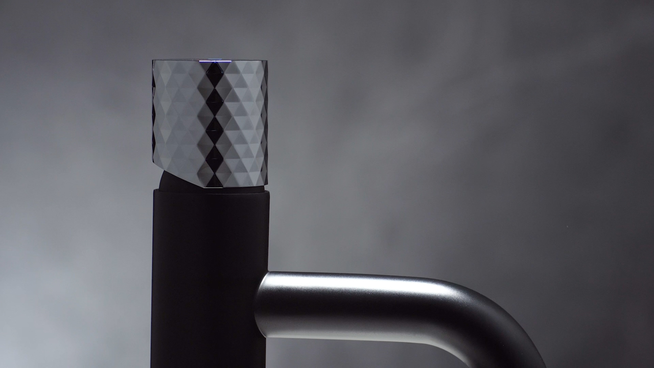 Смеситель STICK для умыв. низ. WHITE DIAMOND CHROME_Комплект