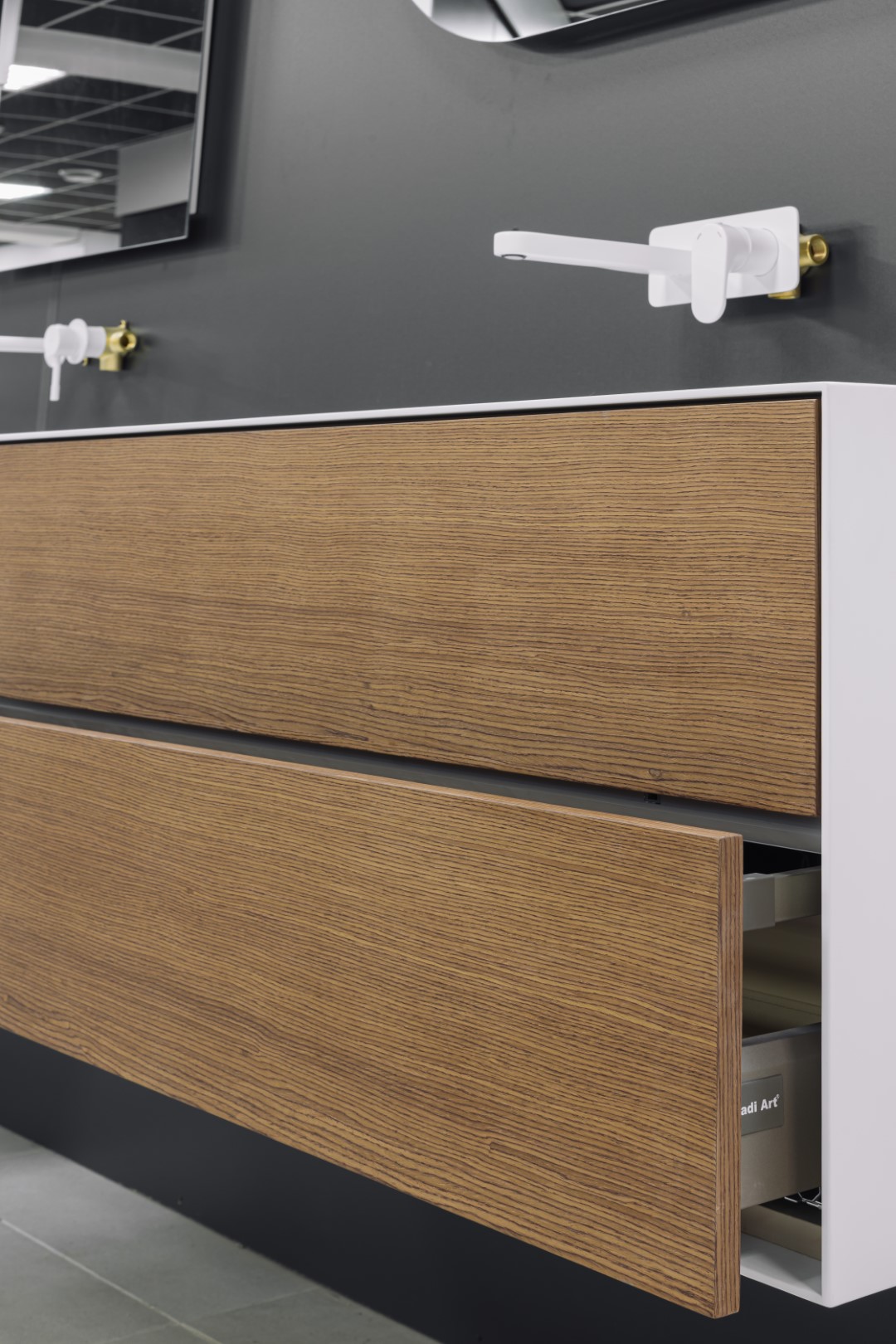 MINIMAL Тумба 120см цвет 2201 WHITE ACRYLIC COUNTER инт.подсветка+увел.раковина